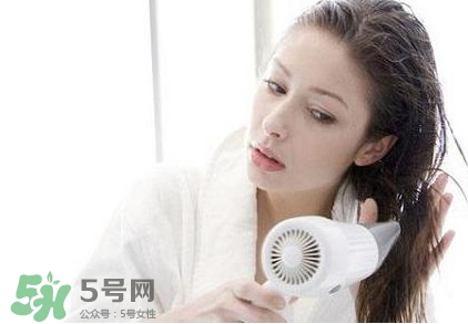 月經(jīng)期間能洗頭嗎？月經(jīng)期間可以洗頭嗎