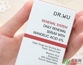 dr.wu杏仁酸18和6哪個好？dr.wu達爾夫杏仁酸18和6區(qū)別