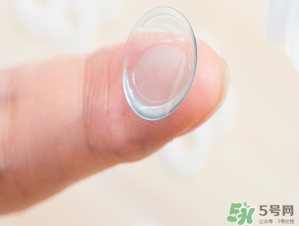 獅王隱形眼鏡輔助液怎么用？獅王隱形眼鏡輔助液使用方法