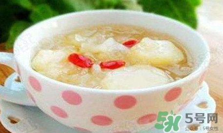 荸薺可以和梨一起煮嗎？梨子能和荸薺一起吃嗎