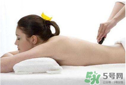刮痧拔罐可以同時做嗎？刮痧拔罐能一起做嗎