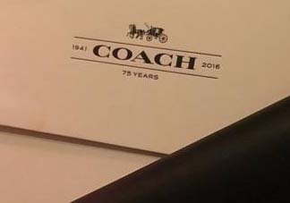coach nasa棒球外套多少錢(qián)？2017coach全新棒球外套多少錢(qián)？
