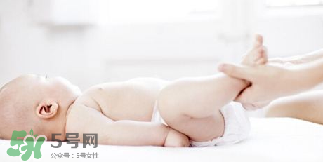 寶寶尿布疹可以擦紅霉素軟膏嗎？紅霉素軟膏對尿布疹有效嗎？