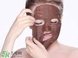 海藻面膜好還是面貼面膜好啊？海藻面膜和面貼面膜區(qū)別