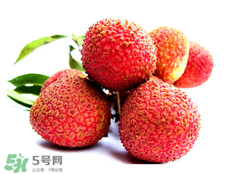 荔枝為什么要泡在水里？荔枝泡鹽水多久？