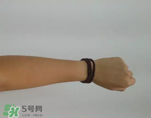 大創(chuàng)美白乳液多少錢？大創(chuàng)美白乳液為什么那么便宜