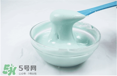 軟膜粉怎么調?軟膜粉用什么水調?