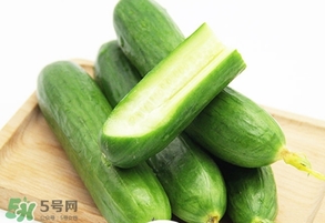 黃瓜敷臉要去皮嗎？黃瓜敷臉要削皮嗎？