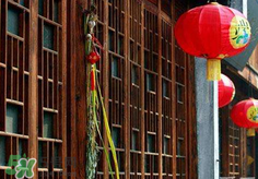 艾草掛門上是什么意思？艾草放門口什么作用？