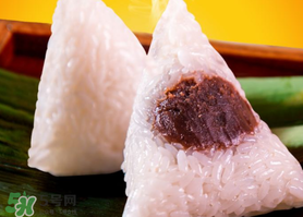 豆沙粽子怎么做好吃？豆沙粽子要煮多久？