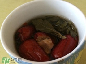 艾葉是什么植物？艾葉和艾草是一回事嗎？