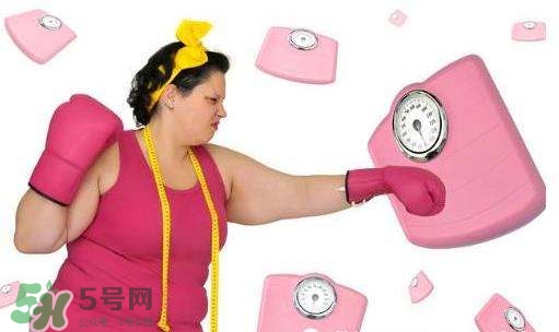 男子喝尿6年減肥100斤 喝尿真的能減肥嗎？