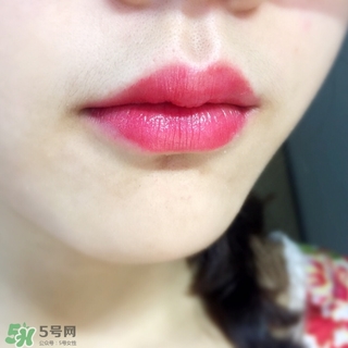 嬌蘭小黑裙022多少錢？嬌蘭小黑裙022專柜價格