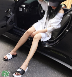 耐克鴛鴦拖鞋正品多少錢？nike鴛鴦拖鞋專柜價格