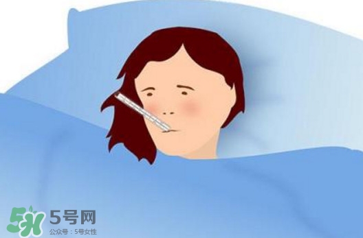 病毒性感冒發(fā)燒怎么辦？病毒性感冒癥狀有哪些