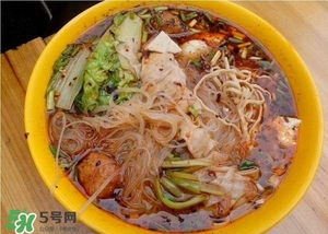 麻辣燙和冒菜有啥區(qū)別？麻辣燙和冒菜哪個好吃？