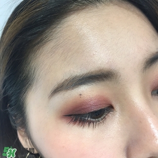 anastasia眼影怎么畫？anastasia眼影盤畫法