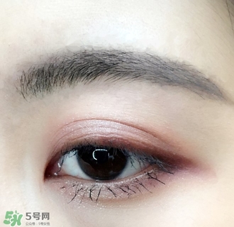 anastasia眼影多少錢(qián)？anastasia眼影試色專柜價(jià)格