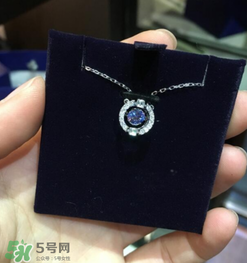 施華洛世奇跳動(dòng)的心項(xiàng)鏈多少錢(qián)？施華洛世奇跳動(dòng)的心專(zhuān)柜價(jià)格