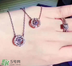 施華洛世奇跳動(dòng)的心為什么會(huì)跳？施華洛世奇跳動(dòng)的心原理