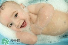 寶寶臍帶掉了要緊嗎？寶寶臍帶掉了出血了怎么辦？