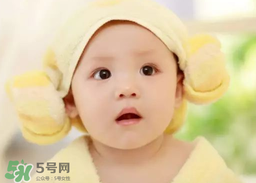 寶寶中暑的癥狀是什么？寶寶夏天如何判斷是否中暑？