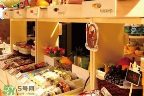 良品鋪子為什么那么貴？良品鋪子為什么這么貴