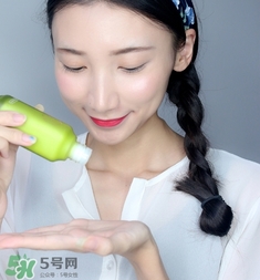 百雀羚三生花爽膚水怎么樣？百雀羚三生花爽膚水多少錢？