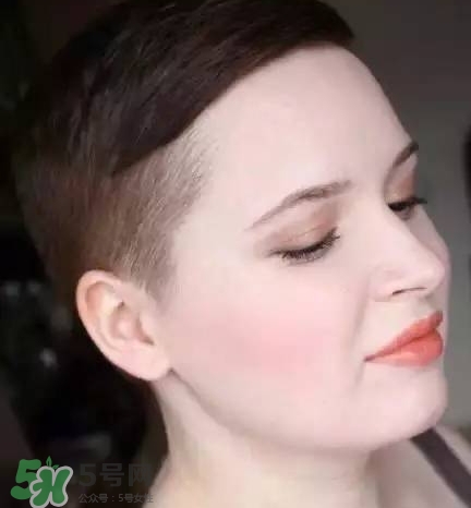 嬌蘭金管口紅怎么樣？嬌蘭金管限量口紅價格