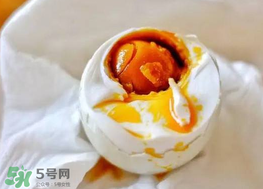 咸鴨蛋煮多久能熟？咸鴨蛋是煮還是蒸?