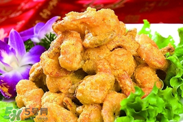 咸鴨蛋和蝦能一起吃嗎？咸蛋黃焗蝦怎么做？
