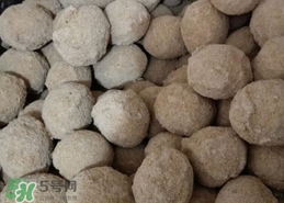 松花蛋是怎么做出來(lái)的？松花蛋的家庭腌制方法