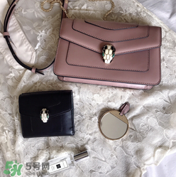 寶格麗蛇頭包有哪幾種尺寸？寶格麗蛇頭包尺寸介紹