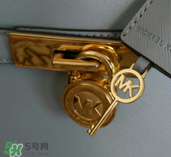 michael kors鎖頭包怎么分辨真假？mk鎖頭包真假辨別