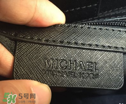 michael kors鎖頭包怎么分辨真假？mk鎖頭包真假辨別