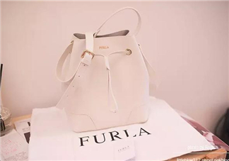 furla水桶包正品多少錢？芙拉水桶包專柜價格