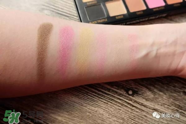 huda beauty眼影多少錢？huda beauty眼影專柜價格