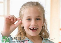 兒童換牙可以吃鈣片嗎?兒童換牙吃什么好？