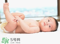 夏天寶寶出生該準(zhǔn)備什么？夏季待產(chǎn)包的特點