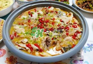 酸菜魚是酸性食物嗎？酸菜魚是酸性還是堿性？