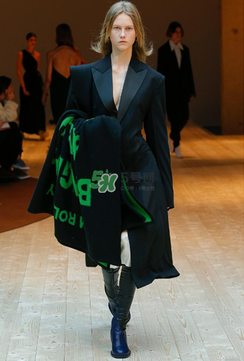 celine2017秋冬系列衣服怎么樣_好看嗎？