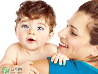 嬰兒理發(fā)注意事項(xiàng)有哪些？嬰兒多久理一次發(fā)？