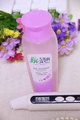 碧柔卸妝水和卸妝乳哪個好？碧柔卸妝水和卸妝乳選擇