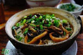 黃鱔可以和黃瓜一起吃嗎？黃瓜和黃鱔能同食嗎？