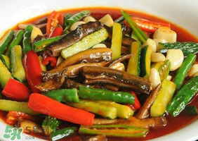 黃鱔可以和黃瓜一起吃嗎？黃瓜和黃鱔能同食嗎？