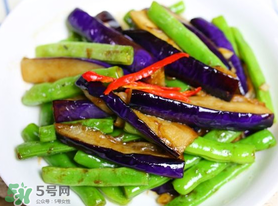 四季豆可以和茄子一起炒嗎？四季豆和茄子能一起煮嗎？