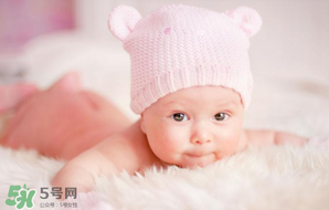 嬰兒吃藥可以混在奶粉里面吃嗎？嬰兒吃藥怎么吃？