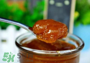 川貝枇杷膏小孩能吃嗎？念慈庵川貝枇杷膏小孩可以吃嗎