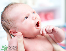 嬰兒吃藥能打預防針嗎？嬰兒吃藥影響預防針嗎？