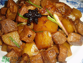 狗肉可以和土豆一起吃嗎？狗肉和土豆能一起吃嗎？
